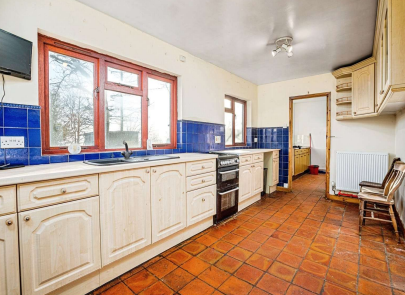 4 bed Smallholding