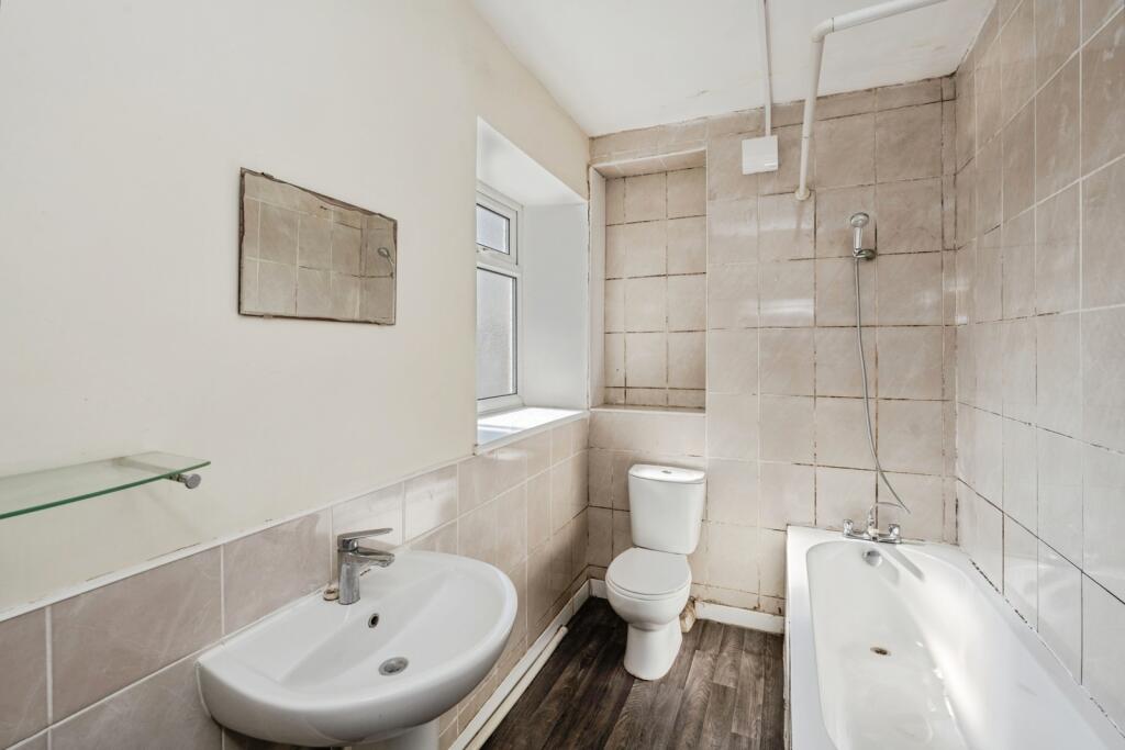 3 bed Semi-Detached