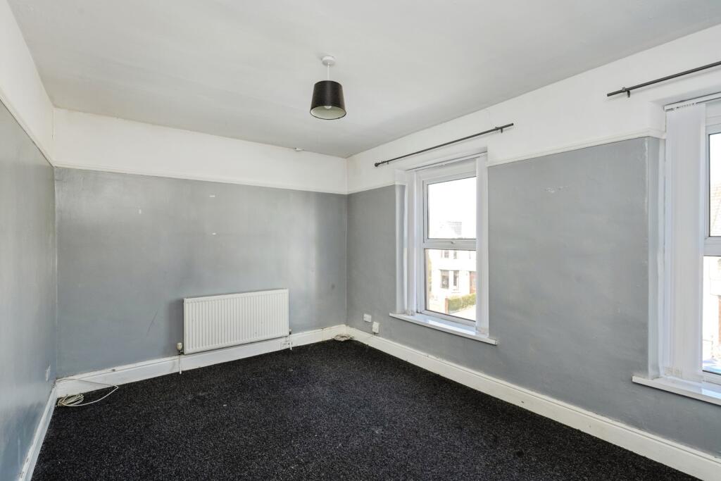 3 bed Semi-Detached
