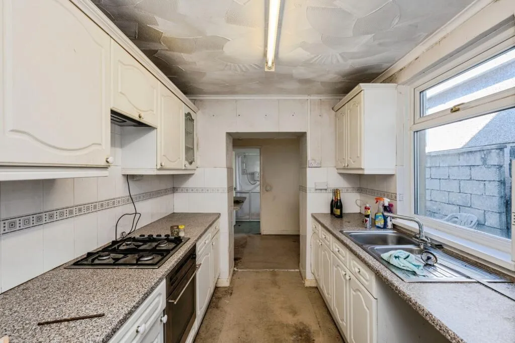 2 bed Terraced