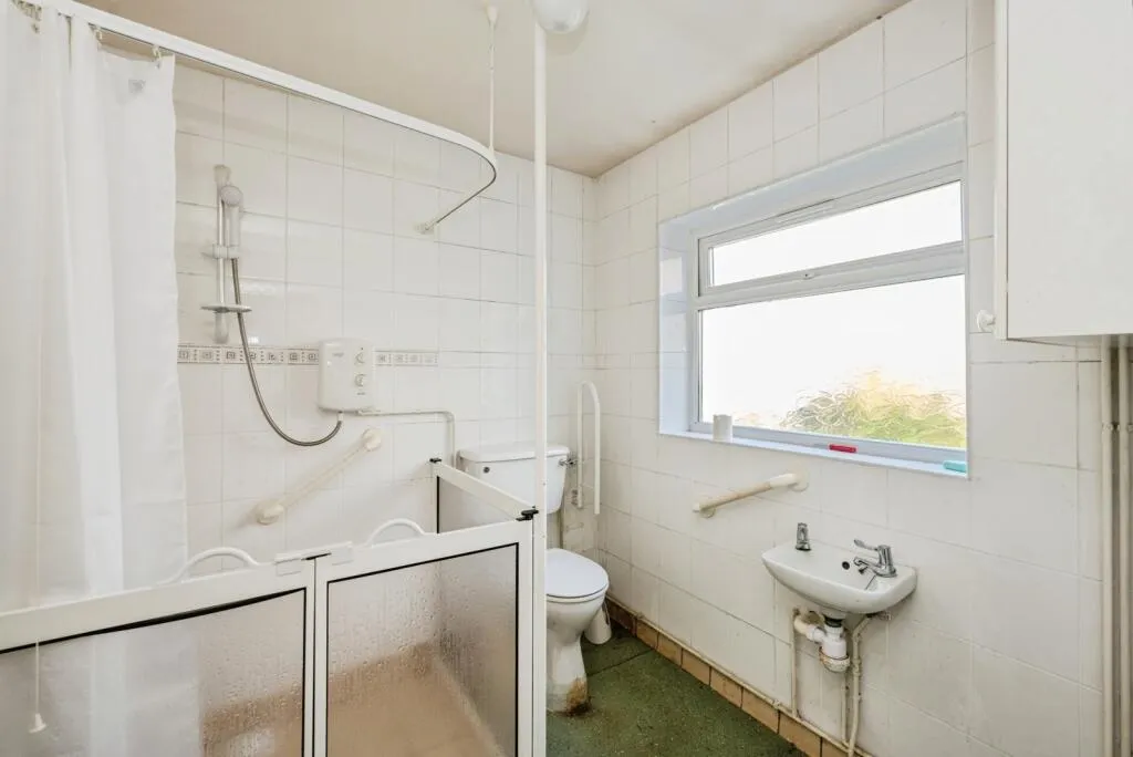 2 bed Terraced