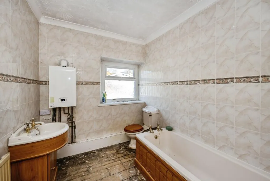 2 bed Terraced