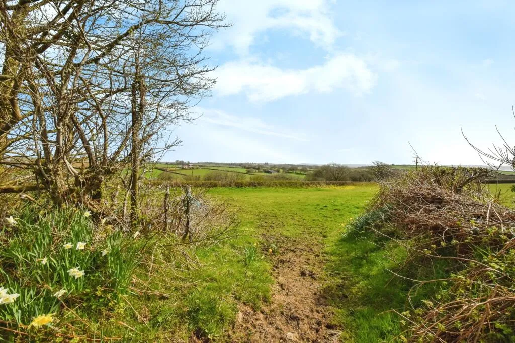 3 bed House & Land