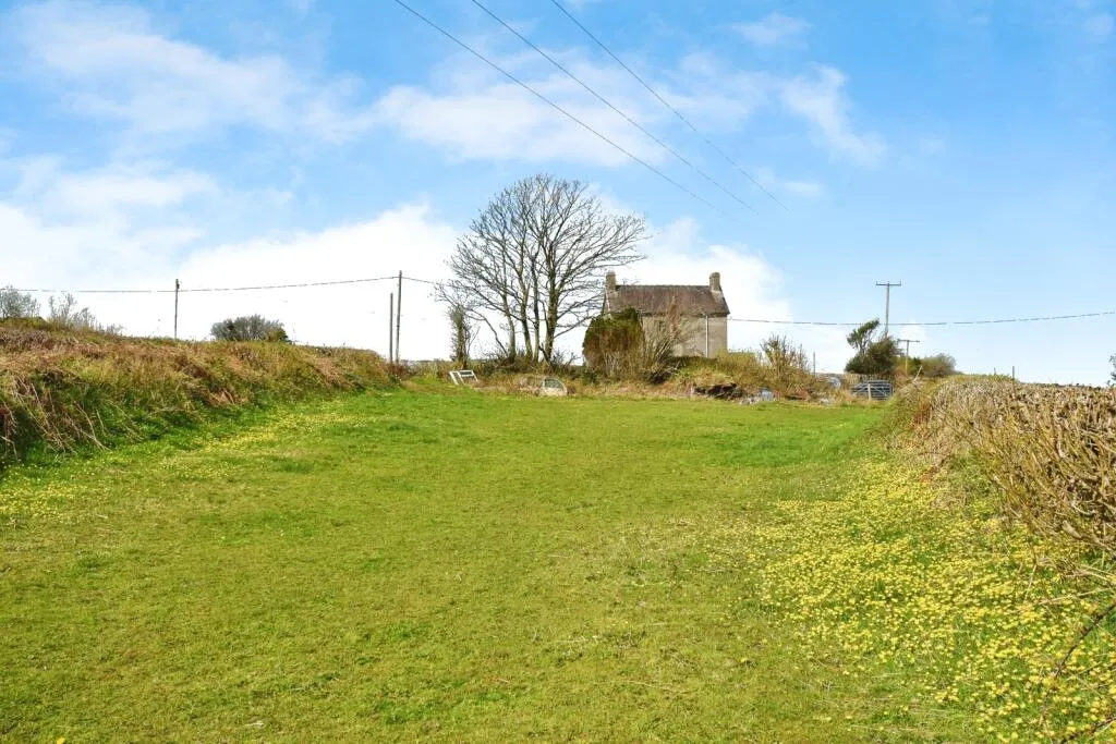 3 bed House & Land