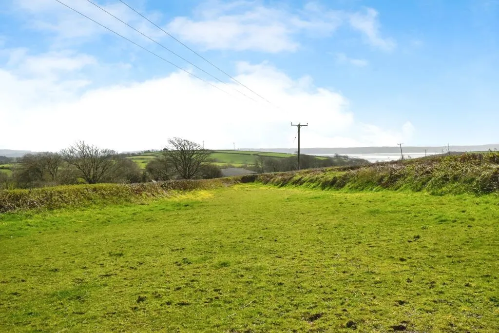3 bed House & Land