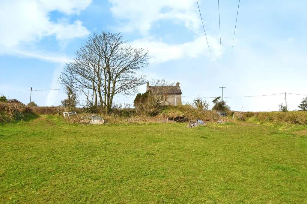 3 bed House & Land