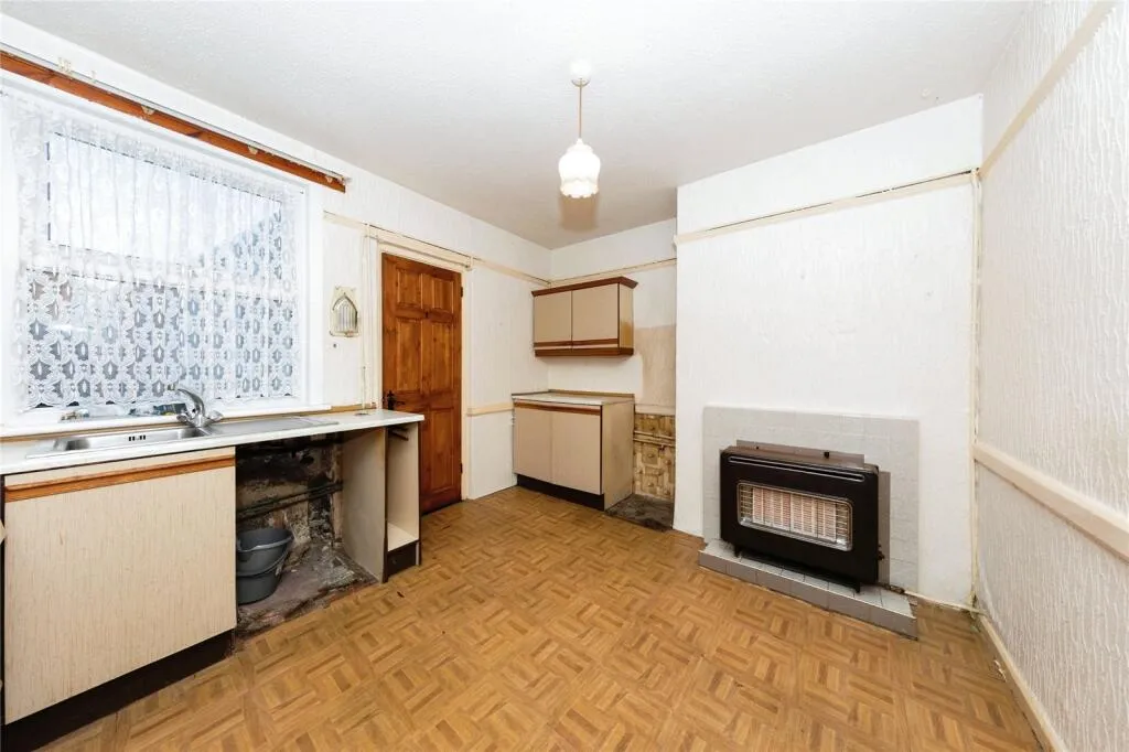 2 bed Terraced