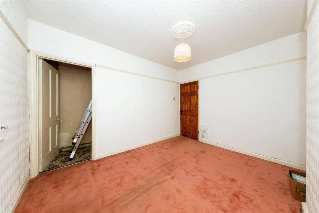 2 bed Terraced