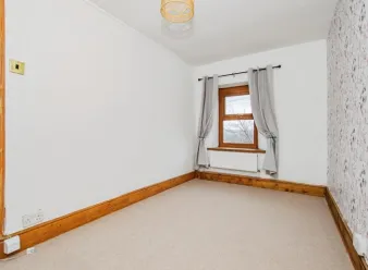2 bed Detached
