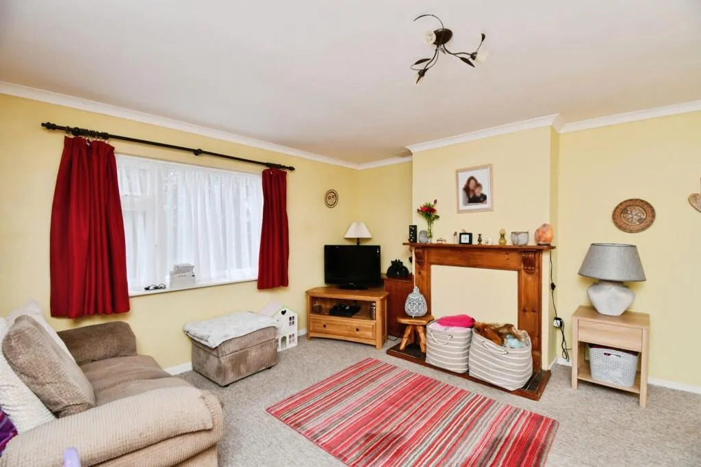 3 bed Detached Bungalow