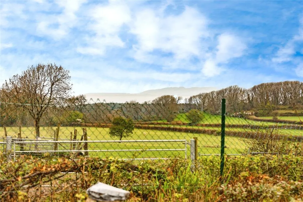 3 bed Detached Bungalow