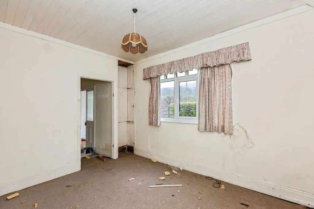 3 bed Detached Bungalow