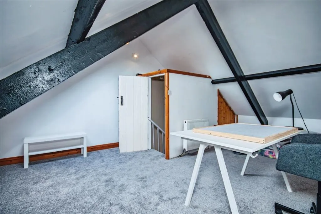 3 bed Terraced