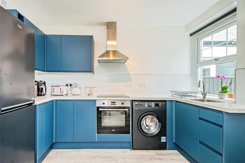 3 bed Terraced
