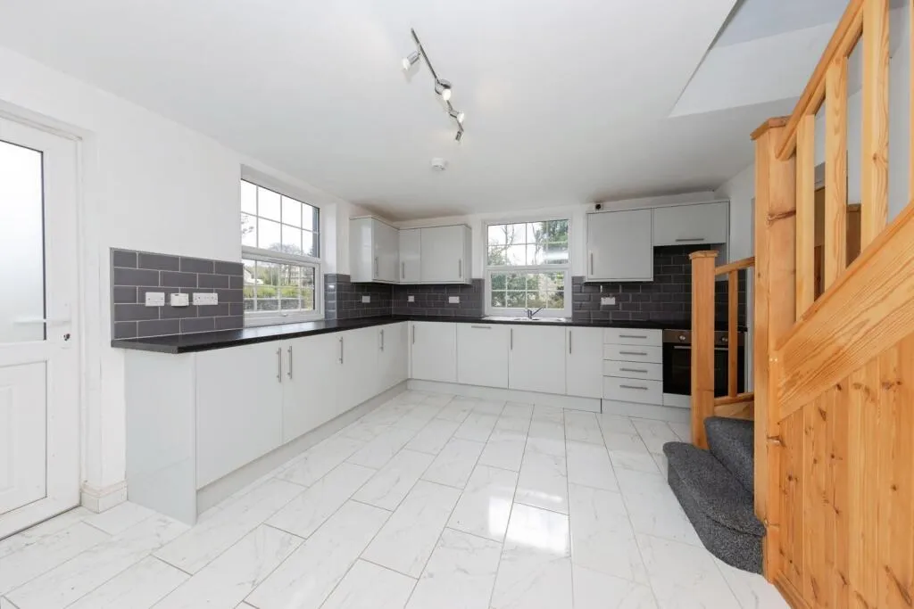 3 bed Semi-Detached