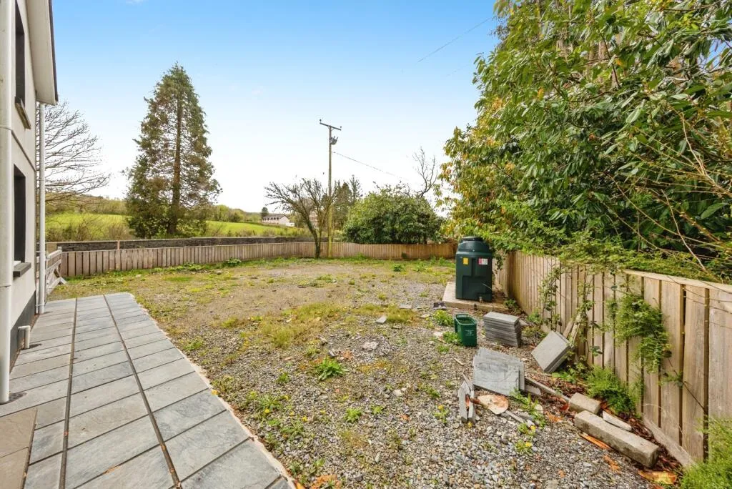 3 bed Semi-Detached