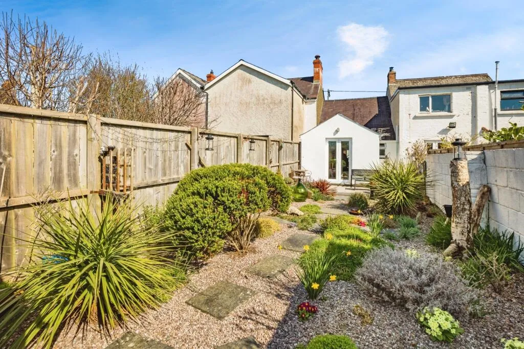 1 bed Terraced