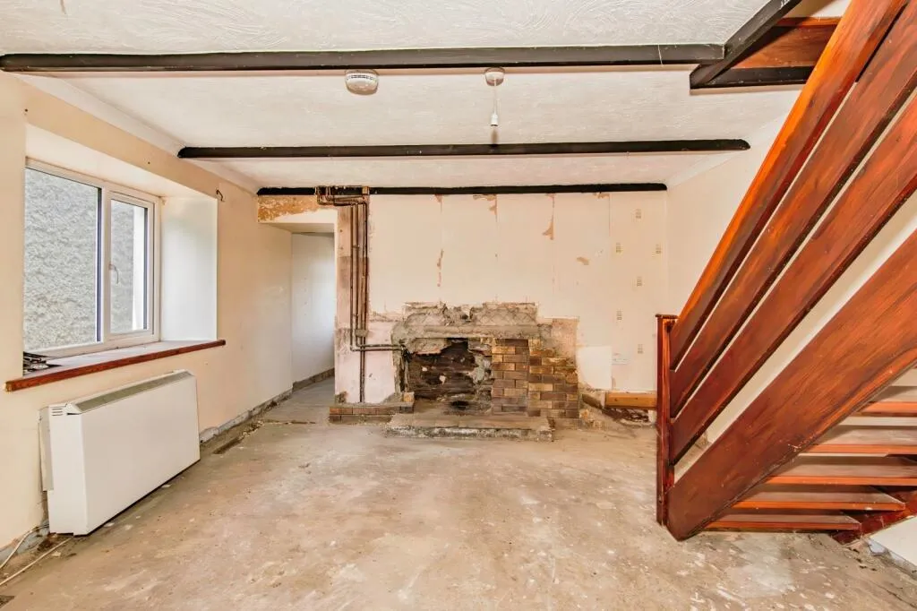 2 bed End of Terrace