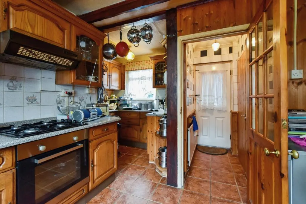 2 bed Semi-Detached