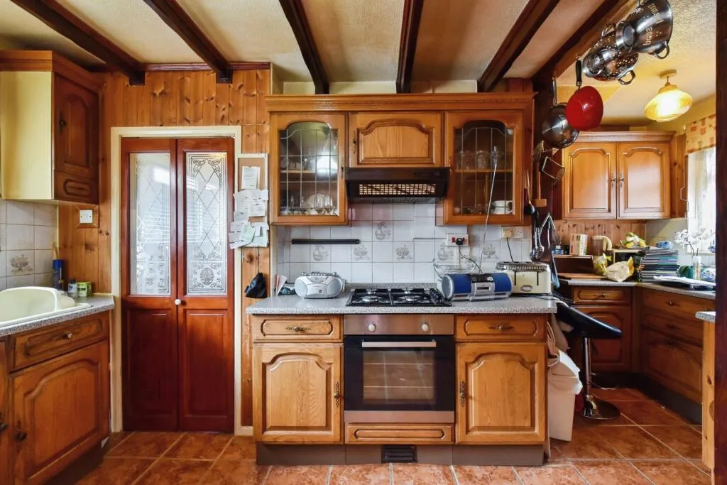 2 bed Semi-Detached