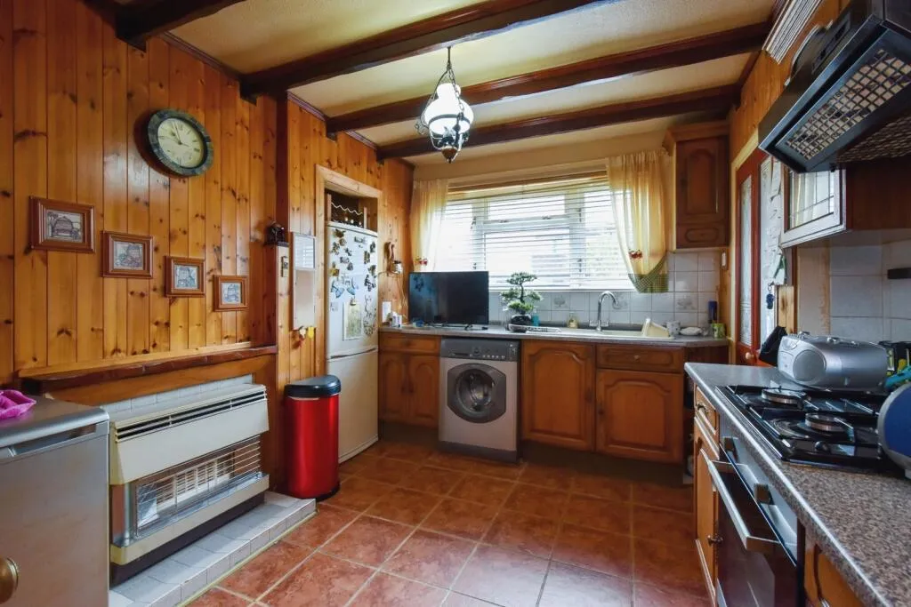 2 bed Semi-Detached