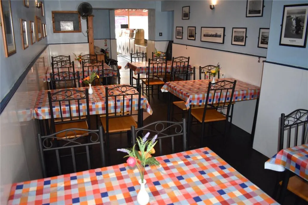 2 bed Cafe