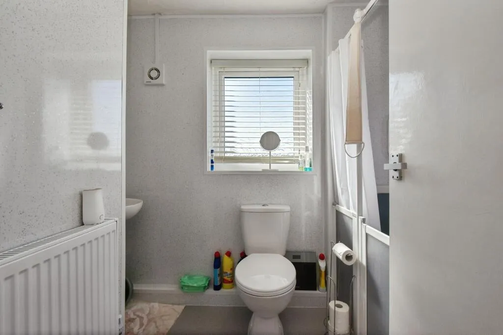 3 bed Semi-Detached