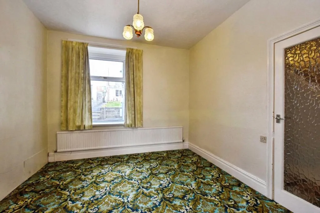 3 bed Semi-Detached