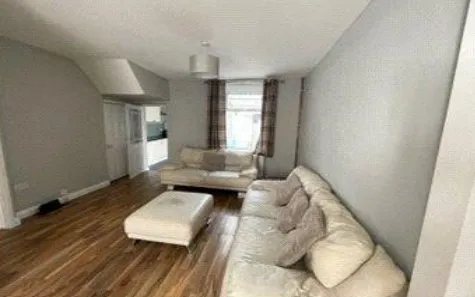 3 bed Terraced