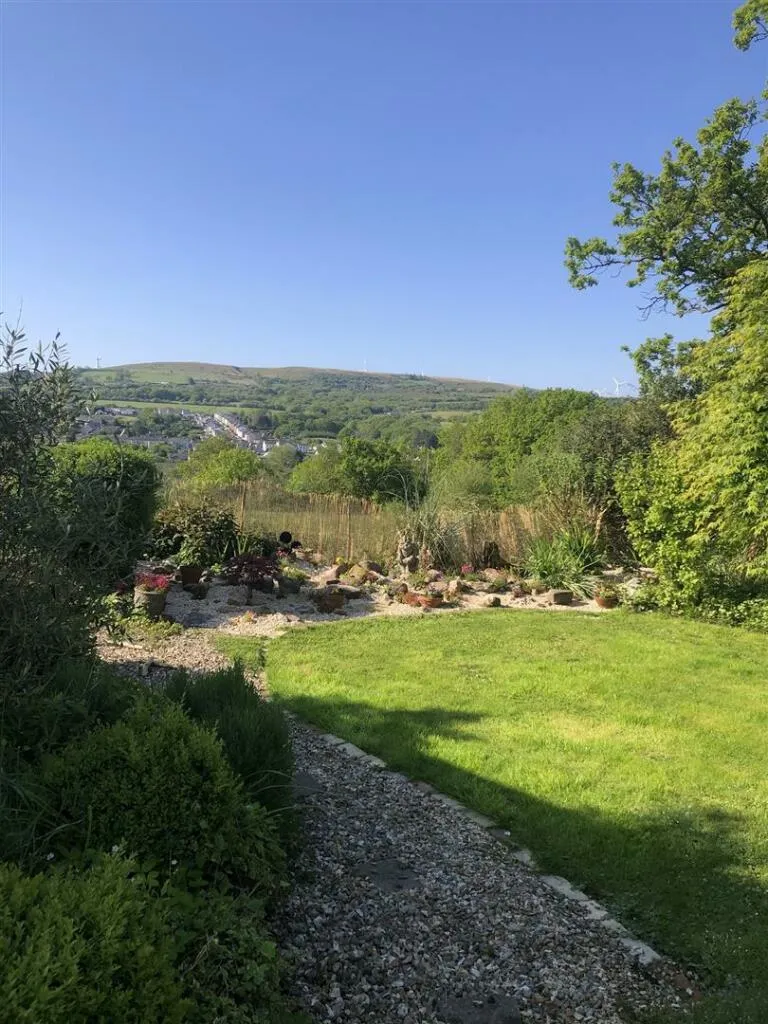 2 bed Detached Bungalow