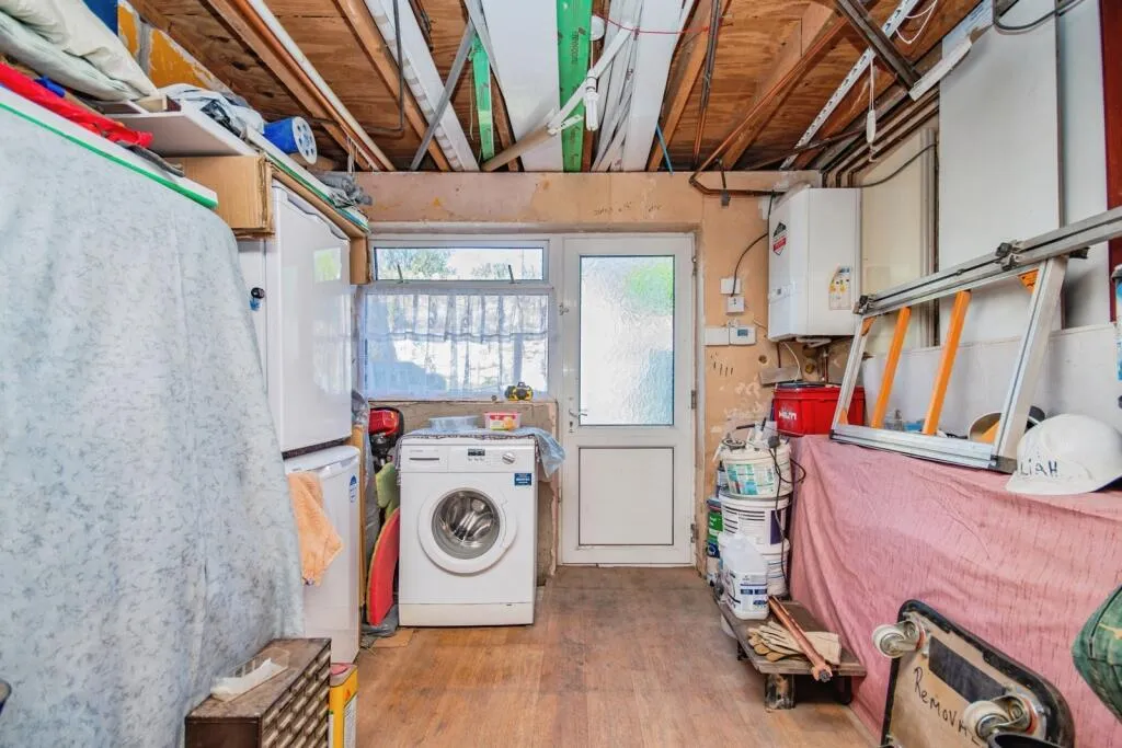 2 bed Terraced