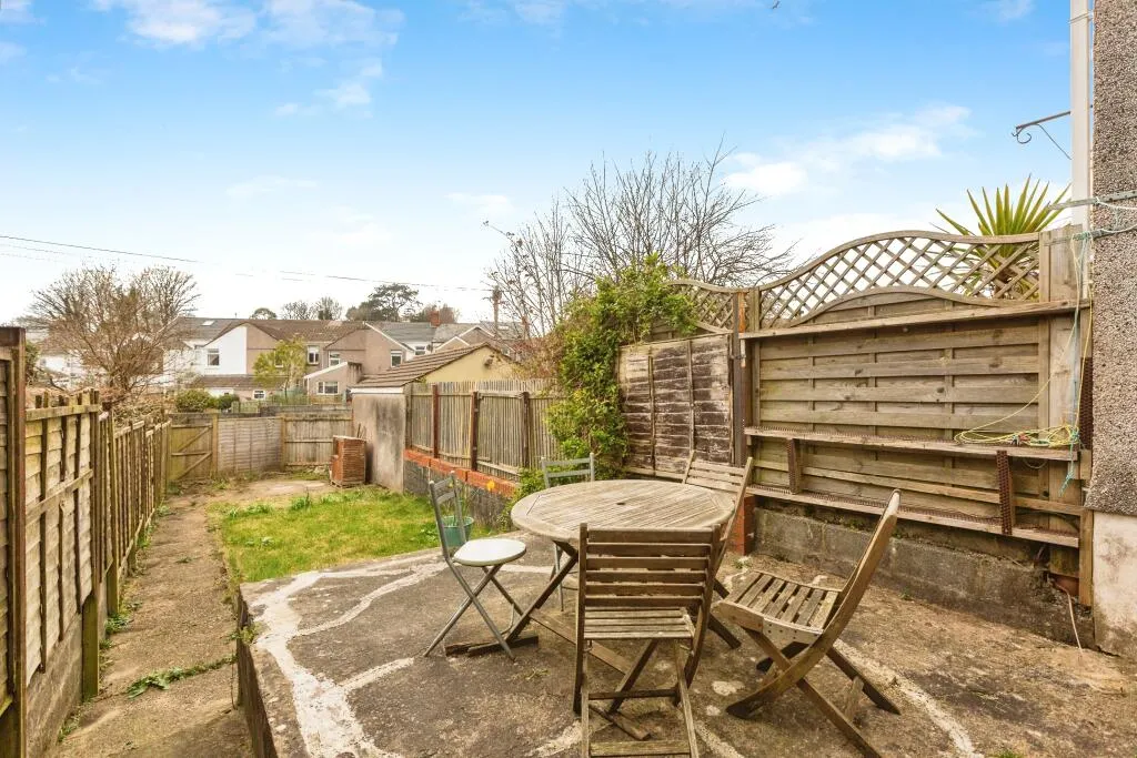2 bed Terraced