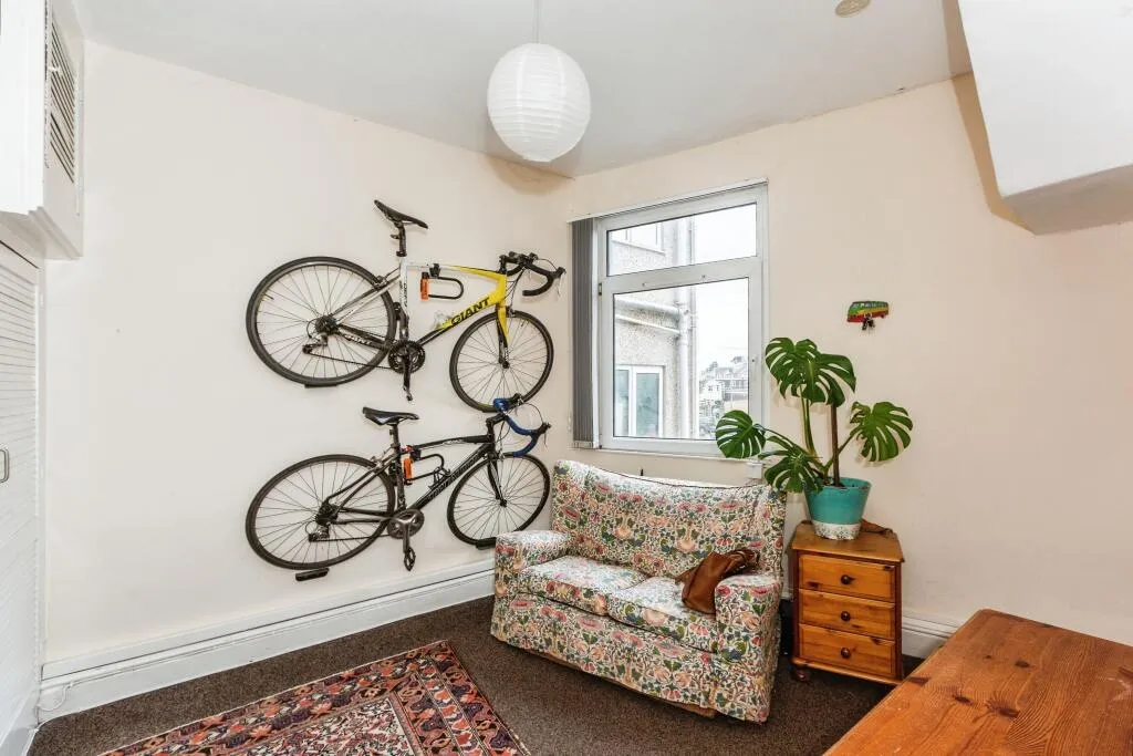 2 bed Terraced