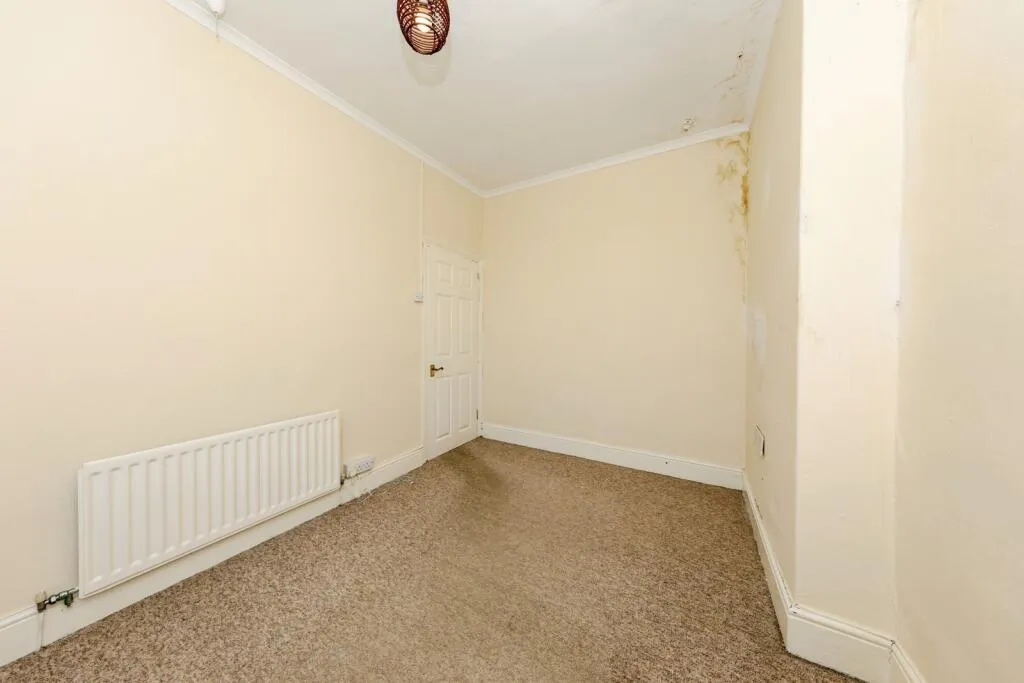 2 bed End of Terrace