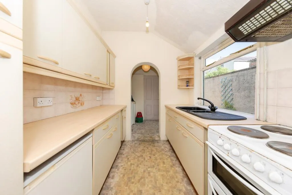 2 bed End of Terrace