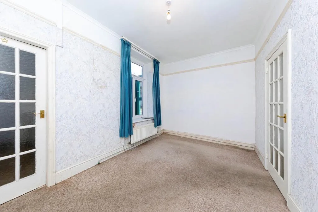 2 bed End of Terrace