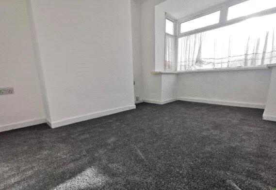 3 bed Terraced