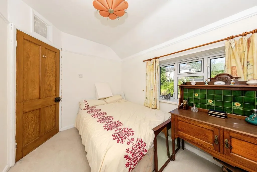 2 bed House