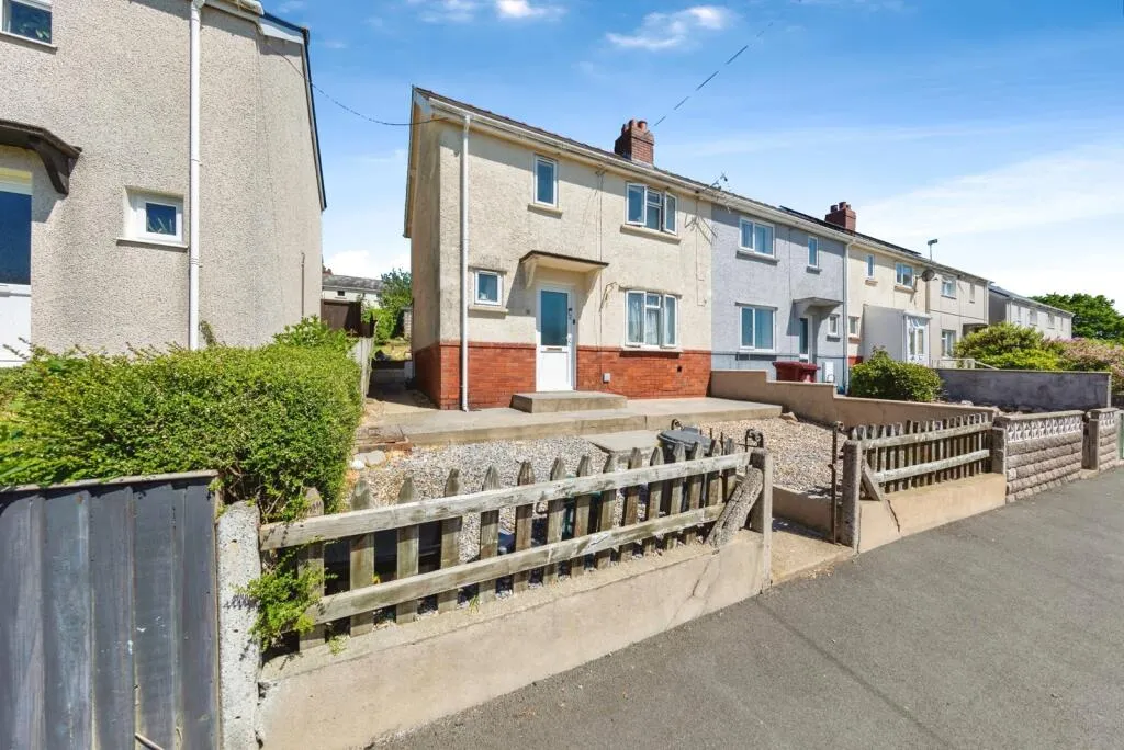 2 bed House