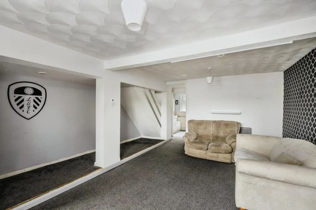 3 bed Terraced