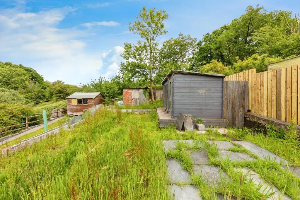 3 bed Semi-Detached