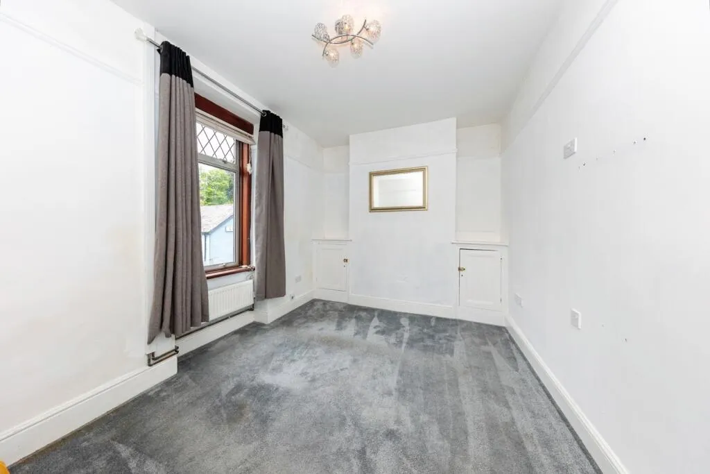 3 bed Semi-Detached
