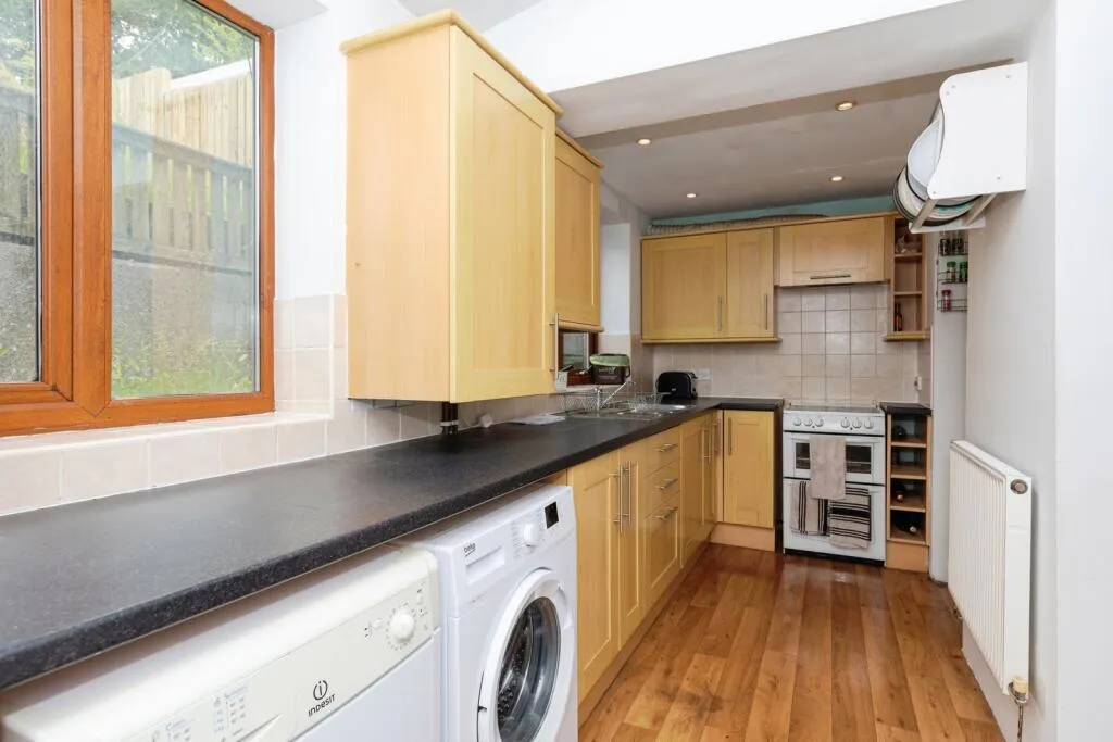 3 bed Semi-Detached