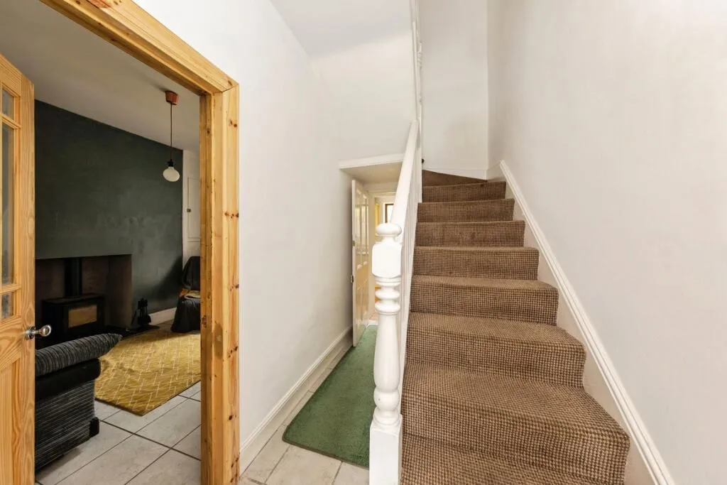 3 bed Semi-Detached