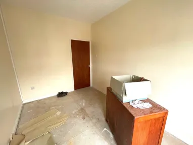 2 bed Land