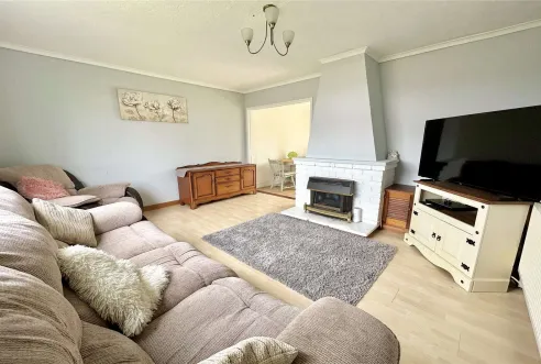 3 bed Semi-Detached
