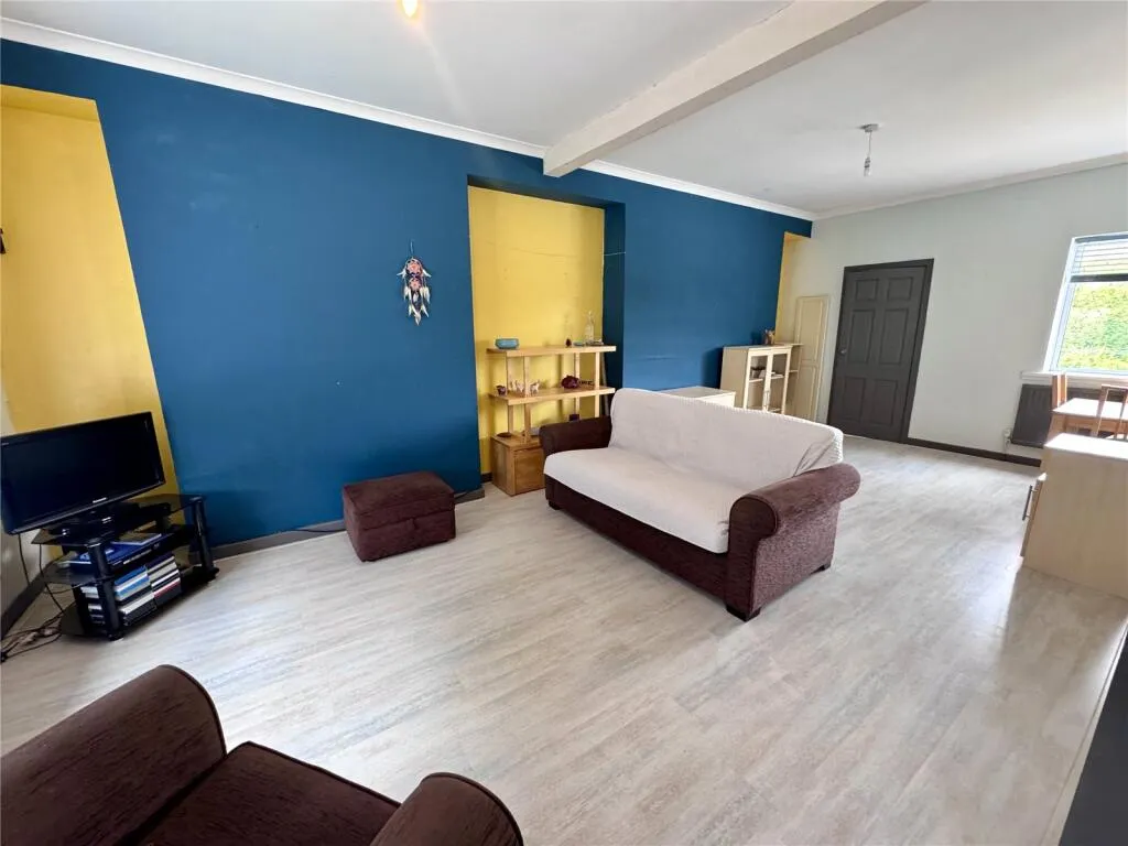 3 bed Terraced