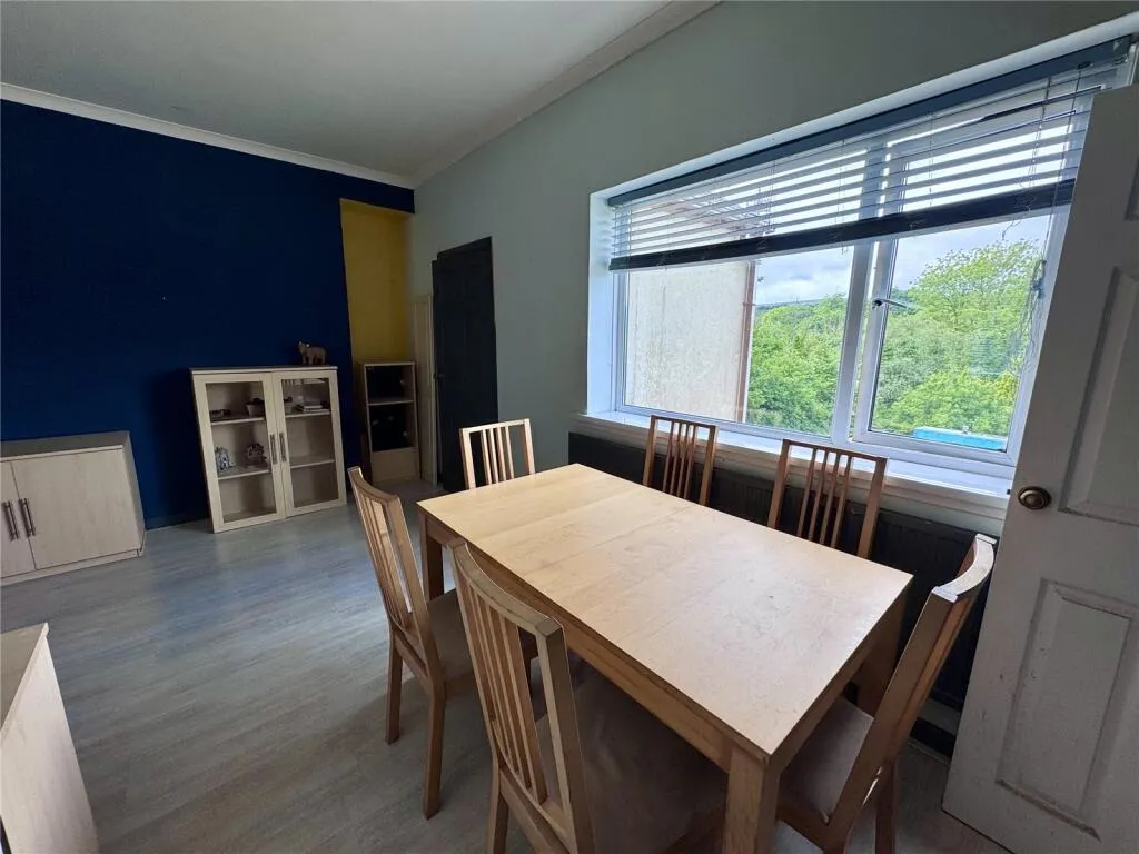 3 bed Terraced