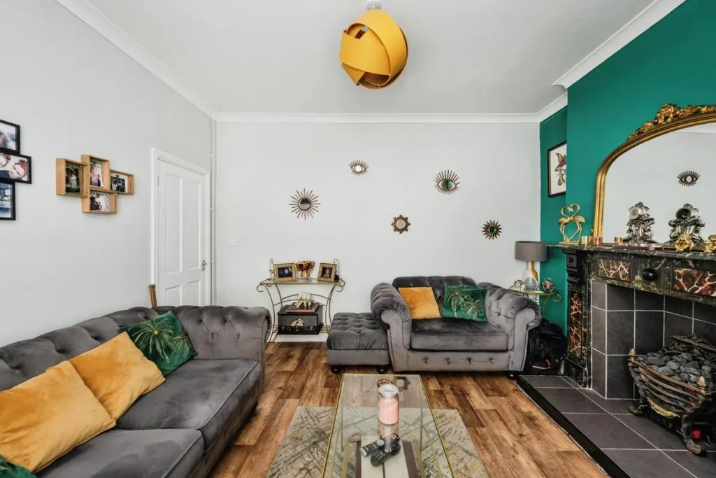 3 bed Semi-Detached