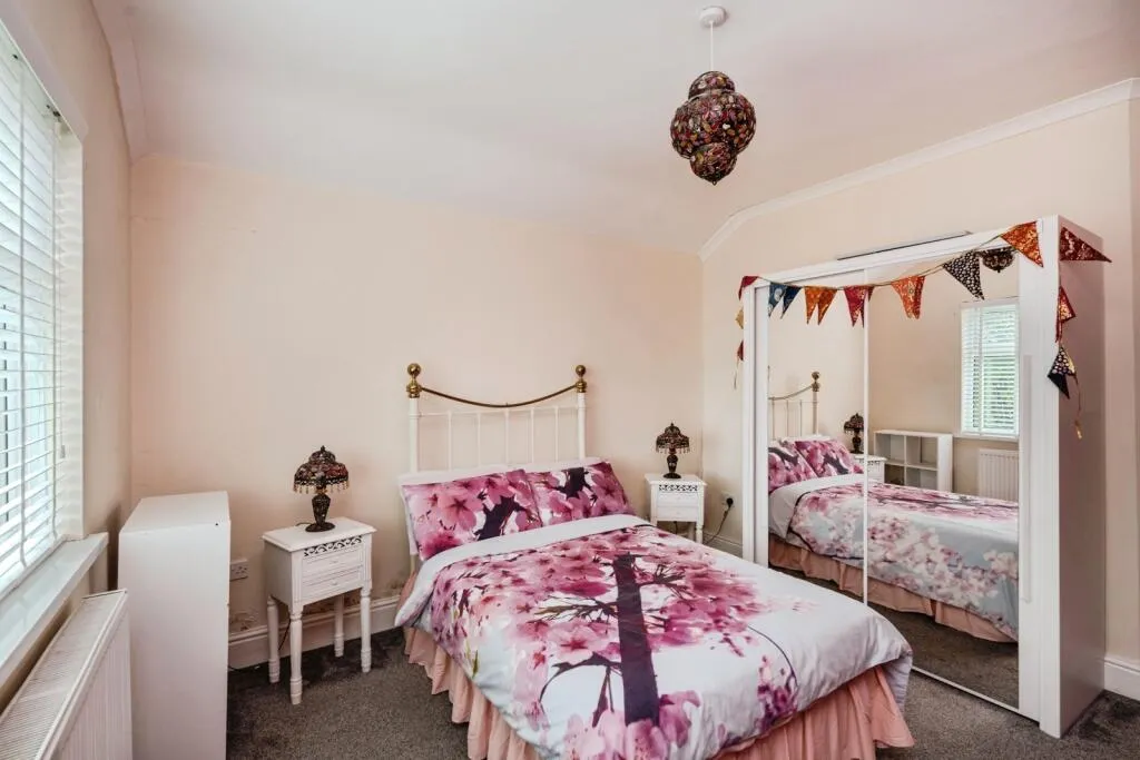 3 bed Semi-Detached